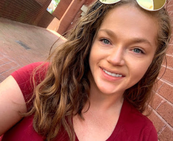 Meet your Posher, Kelly - Picture 1 of 1